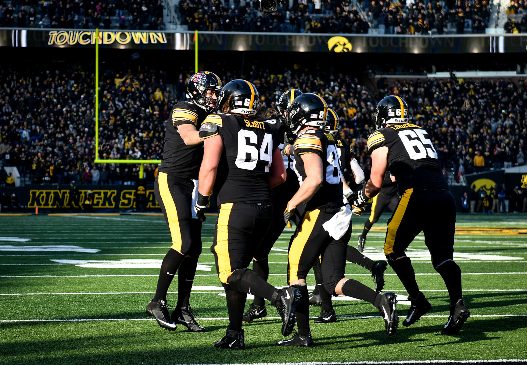 111619-qct-spt-iowa-minn-foot-106a.jpg